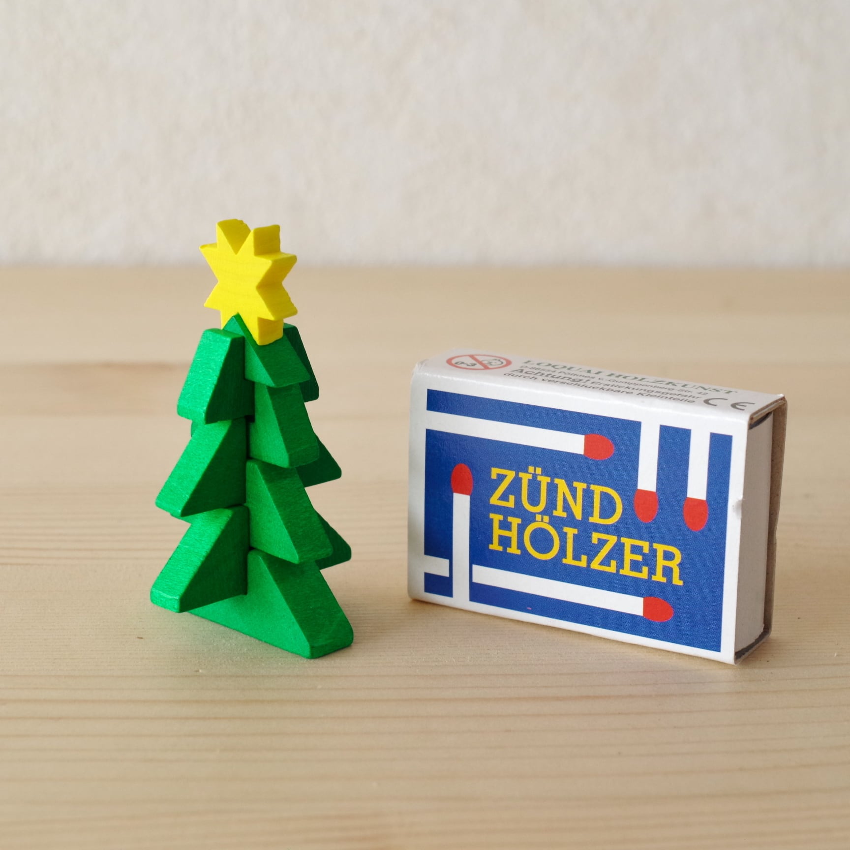 マッチ箱入り クリスマスツリー | 木のおもちゃ専門店 おもちゃ箱