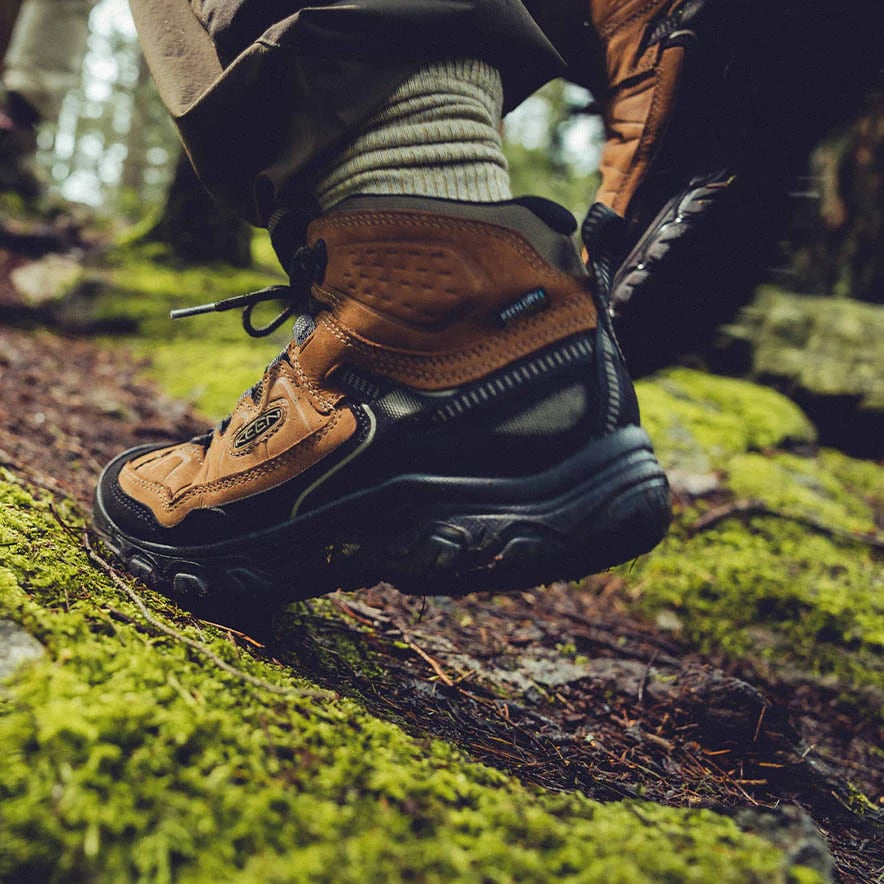 30%OFF【KEEN キーン】TARGHEE IV MID WP ターギー フォー ミッド