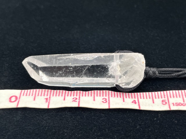 ペンダントトップ素材（ブラジル水晶）