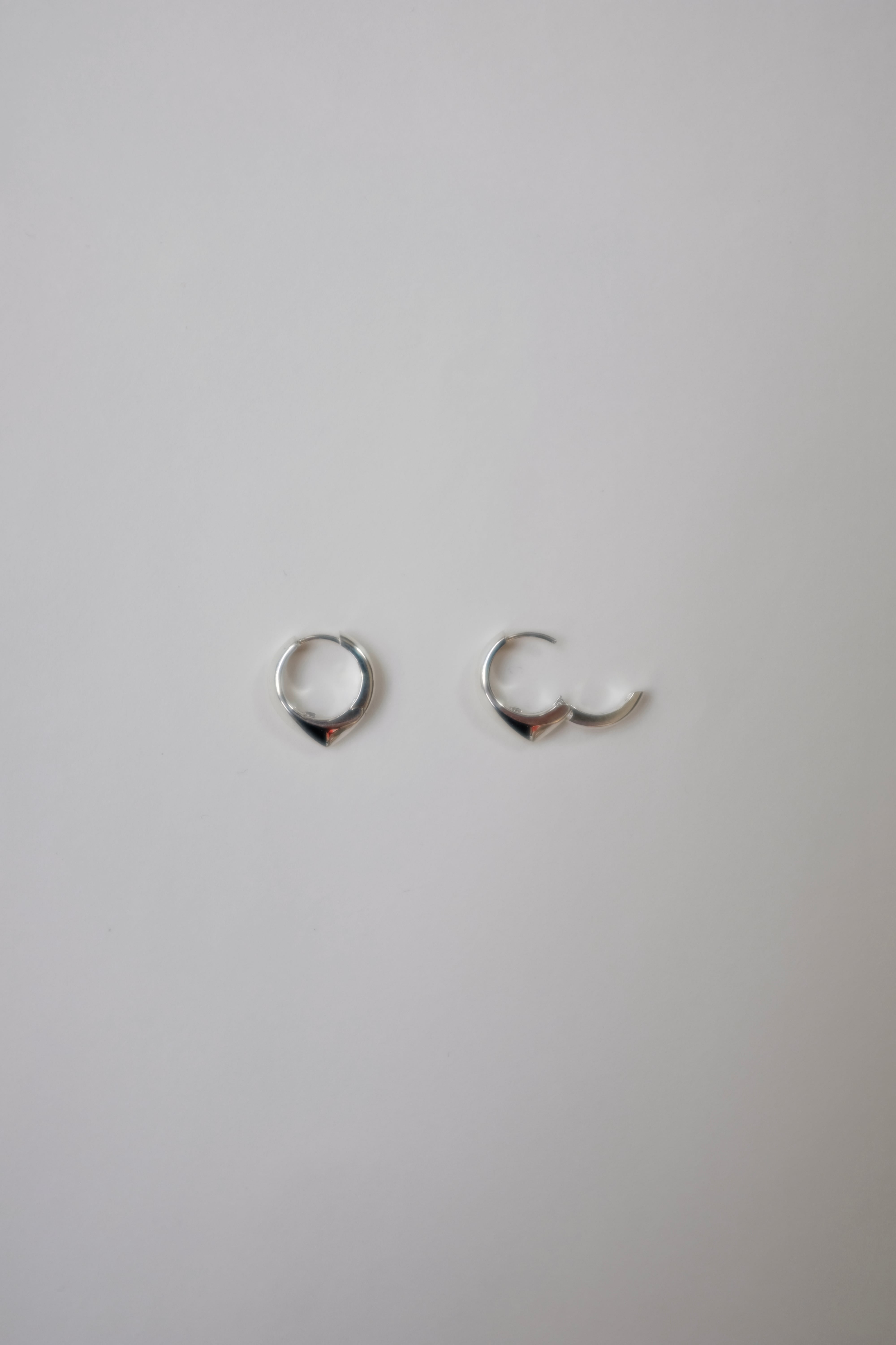 R.ALAGAN] SMALL WILLOW EARRINGS / SILVER | YES-姫路の美容院と服の