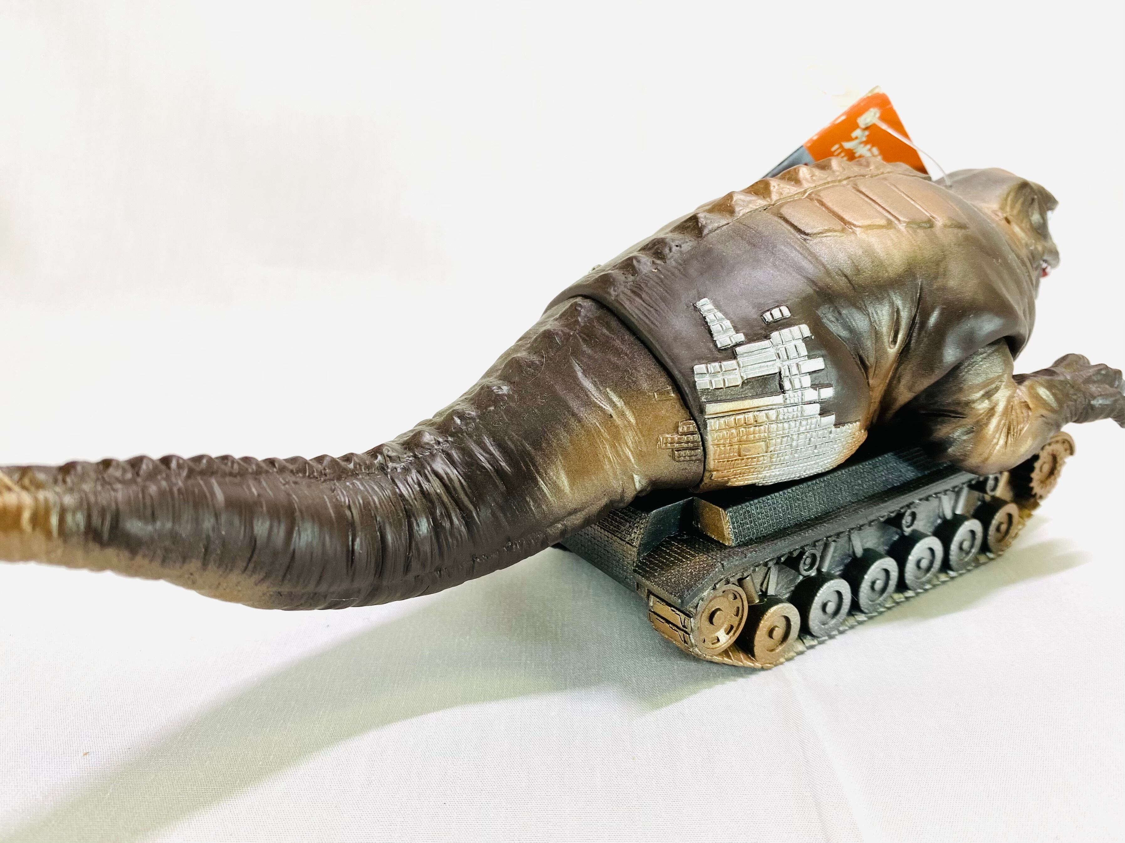 恐竜戦車 ウルトラ怪獣シリーズ 59 タグ付きソフビ バンダイ