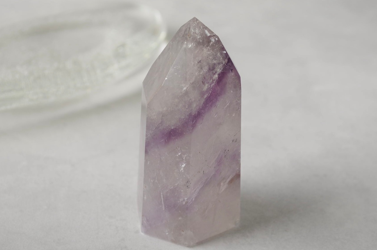 外で働くお母さんを癒やす石４