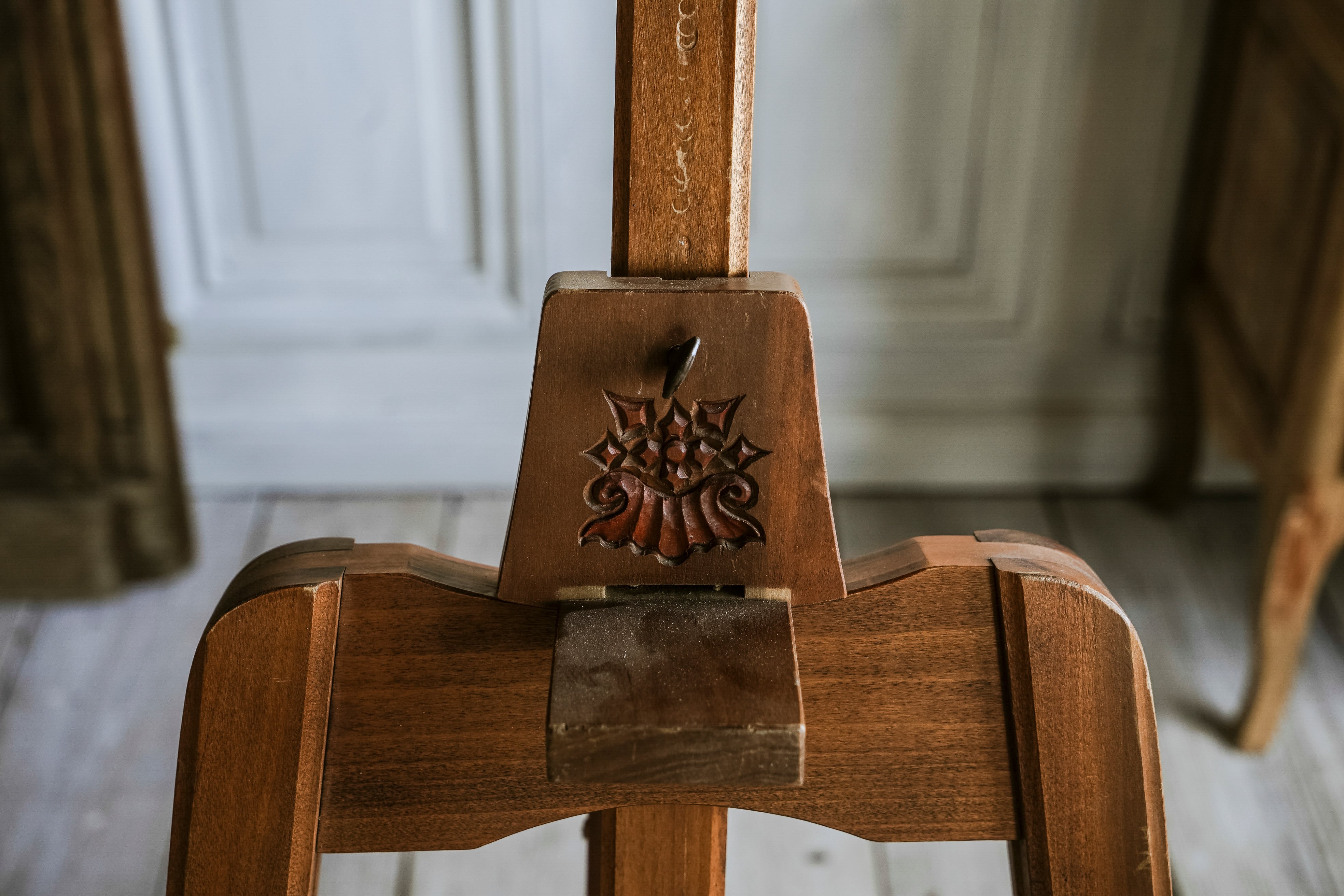 イーゼル/ディスプレイ/店舗什器/アンティーク/高さ調整/空間装飾