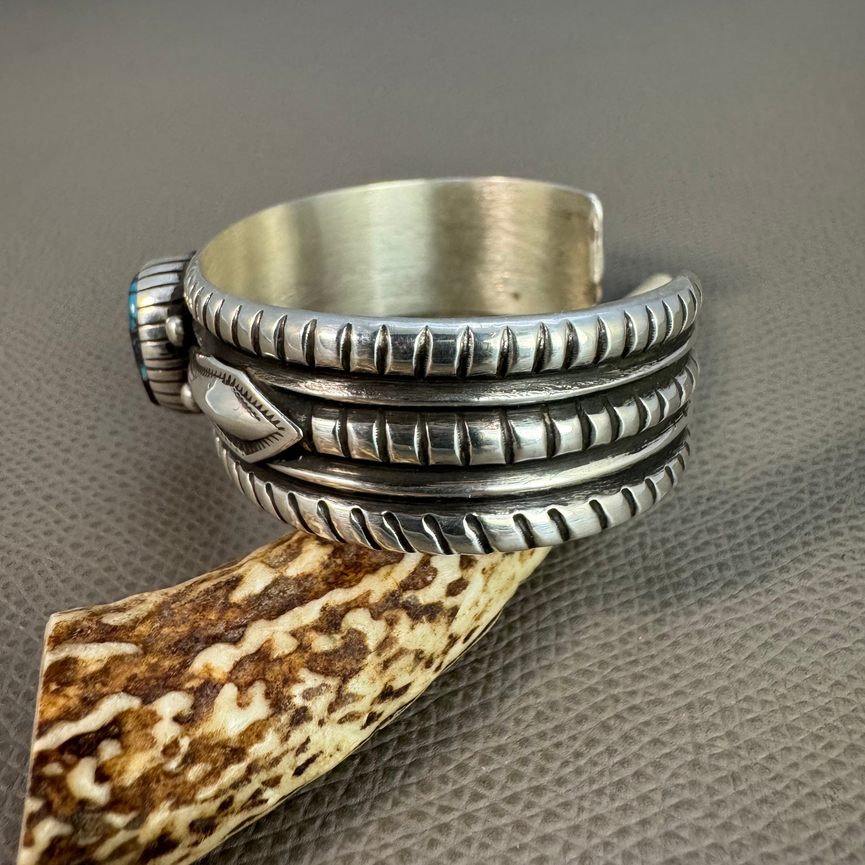 NAVAJO（ナバホ）族 Ray Adakai作 ターコイズバングル シルバー INDIAN
