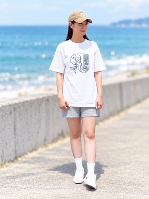 オリジナルTシャツ　CSKgirl　ホワイトｘダークグレー