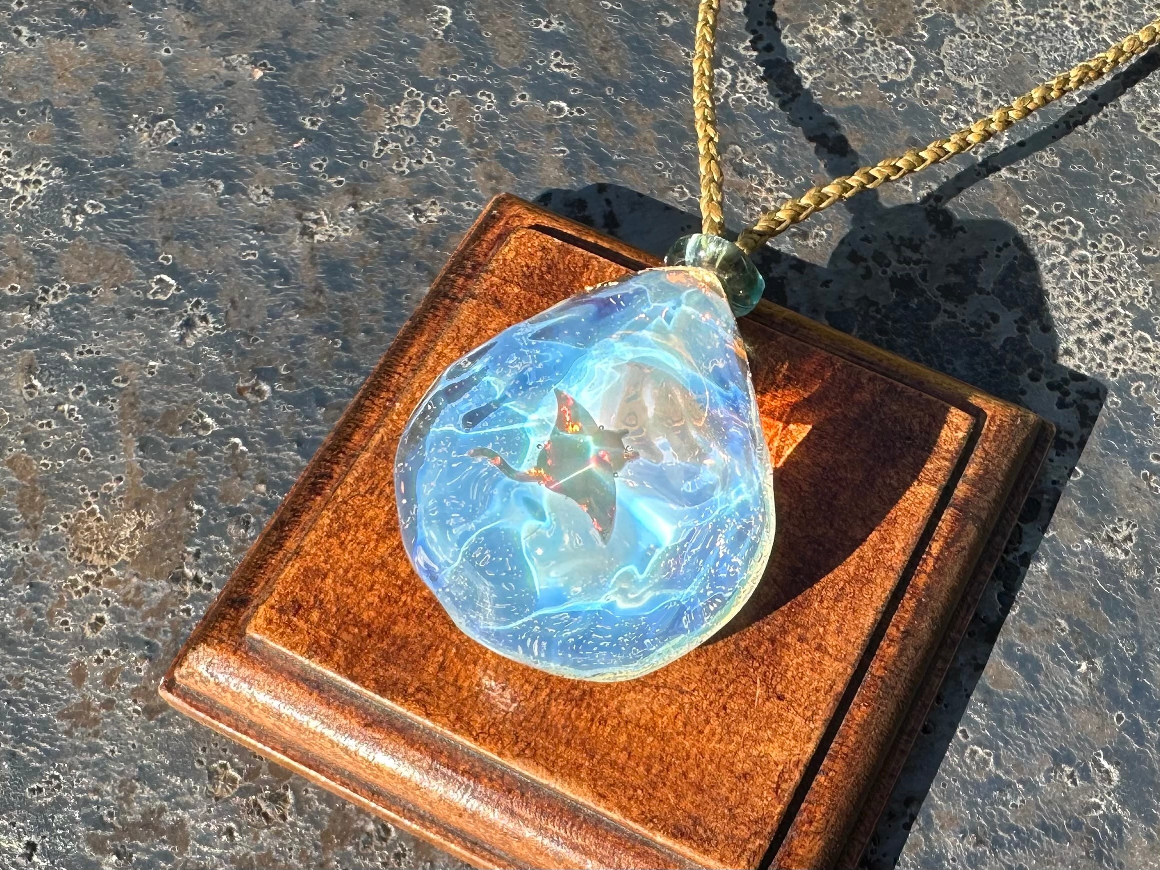 【ウミノカケラ Mantaray】