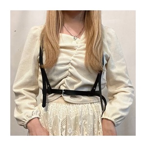 select 21026：asymmetry gather tops