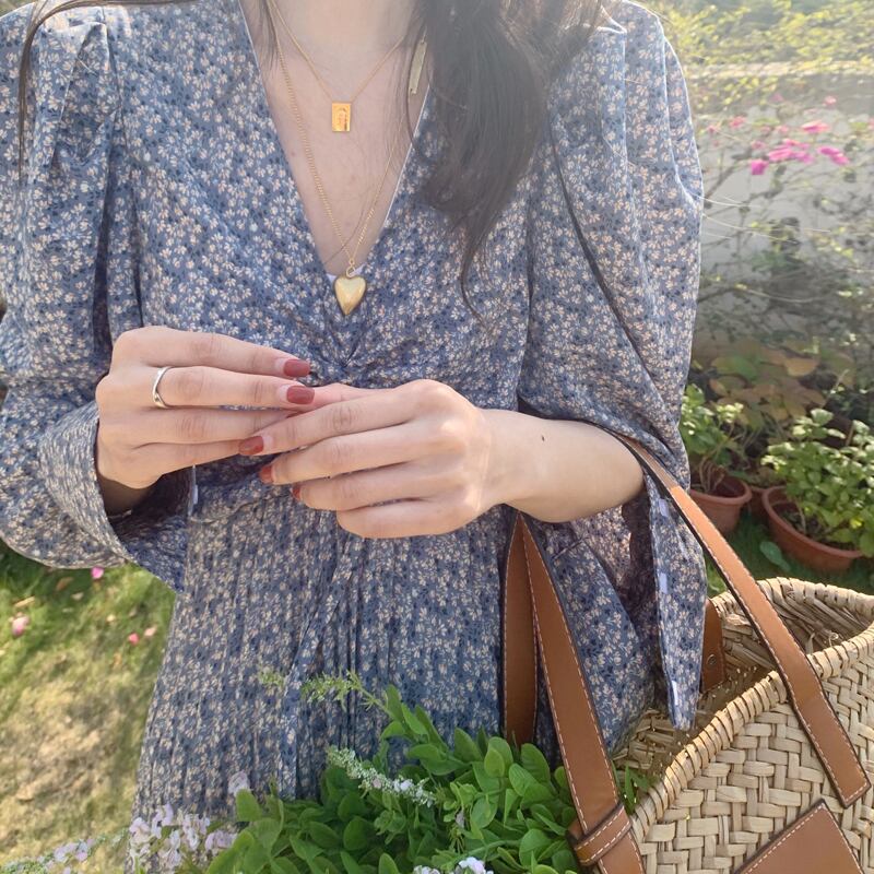 フローラルスカート スタンダードギャザーVネックシフォンドレス スプリングロング レトロ 春物 花柄 ビッグFスモールZ韓国3584424831