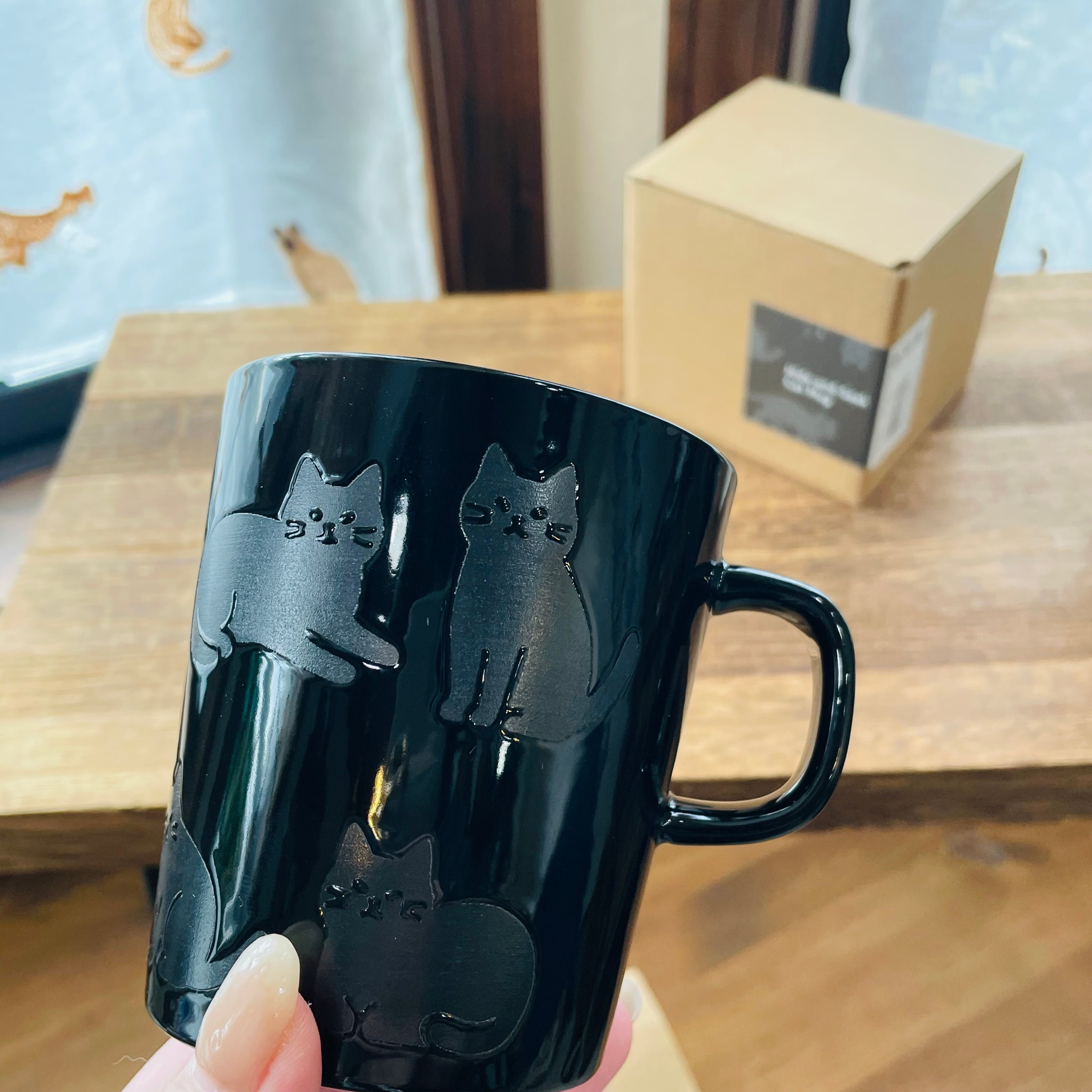 マグカップ｜かくれんぼマグ  猫雑貨 猫モチーフ 猫柄 猫グッズ おうち時間 黒猫 プレゼント プチギフト 贈り物