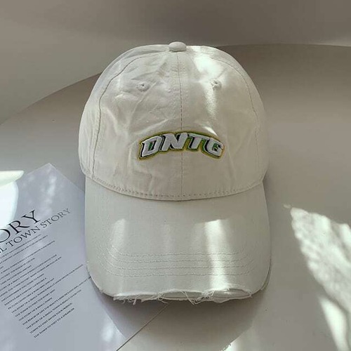 emboss logo cap HD0015