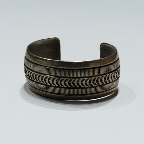 Navajo Vintage Moon Bangle