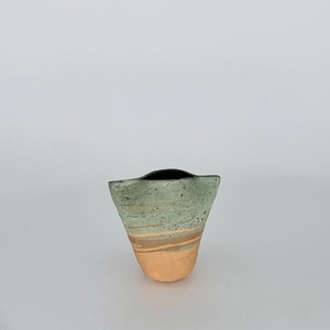 leaves vase (marble)