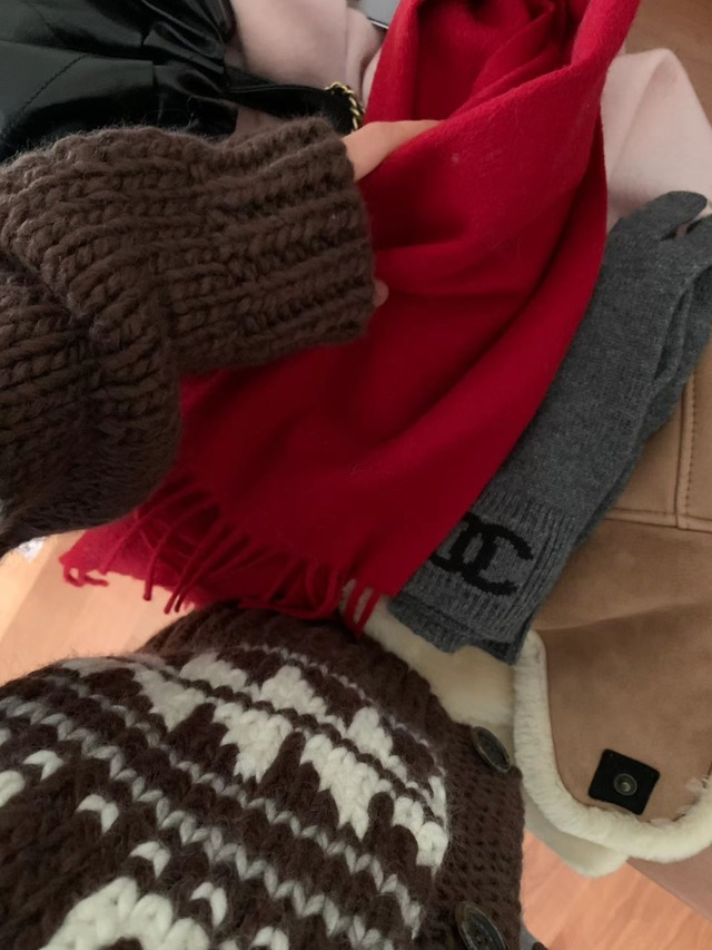 (OUNCE) handmade maple cowichan cardigan