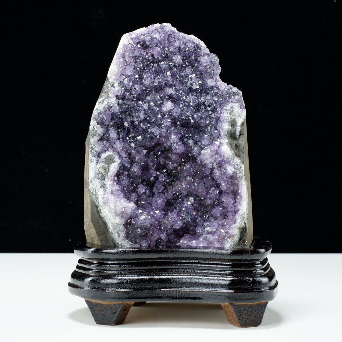 1.8Kg アメジスト クラスター ウルグアイ産 アメジスト 原石 amethyst 台座付属 花型 一点物  182-6438