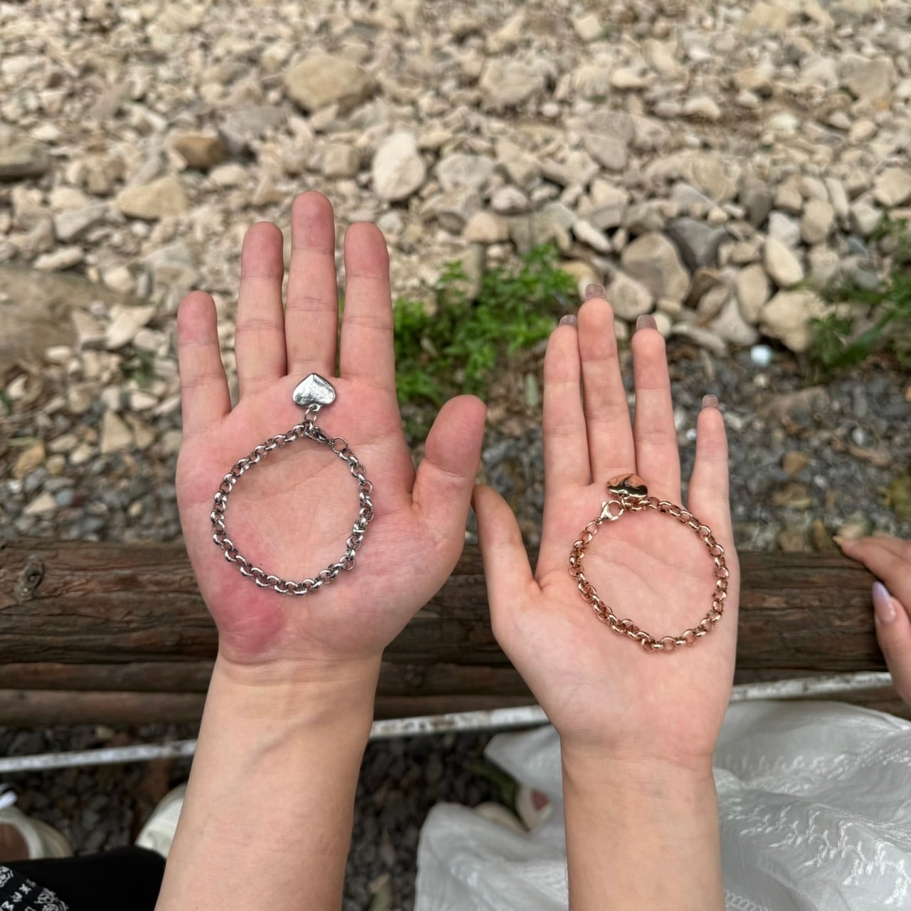 【ペア】Linked Heart Bracelet