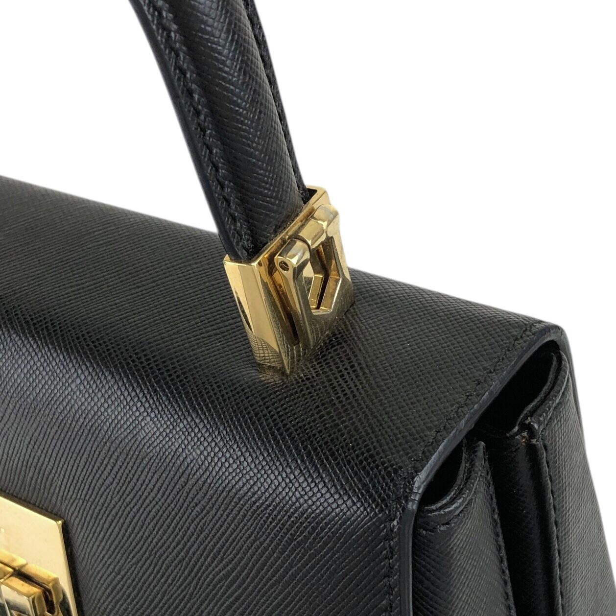 Salvatore Ferragamo サルヴァトーレ フェラガモ ショルダーバッグ