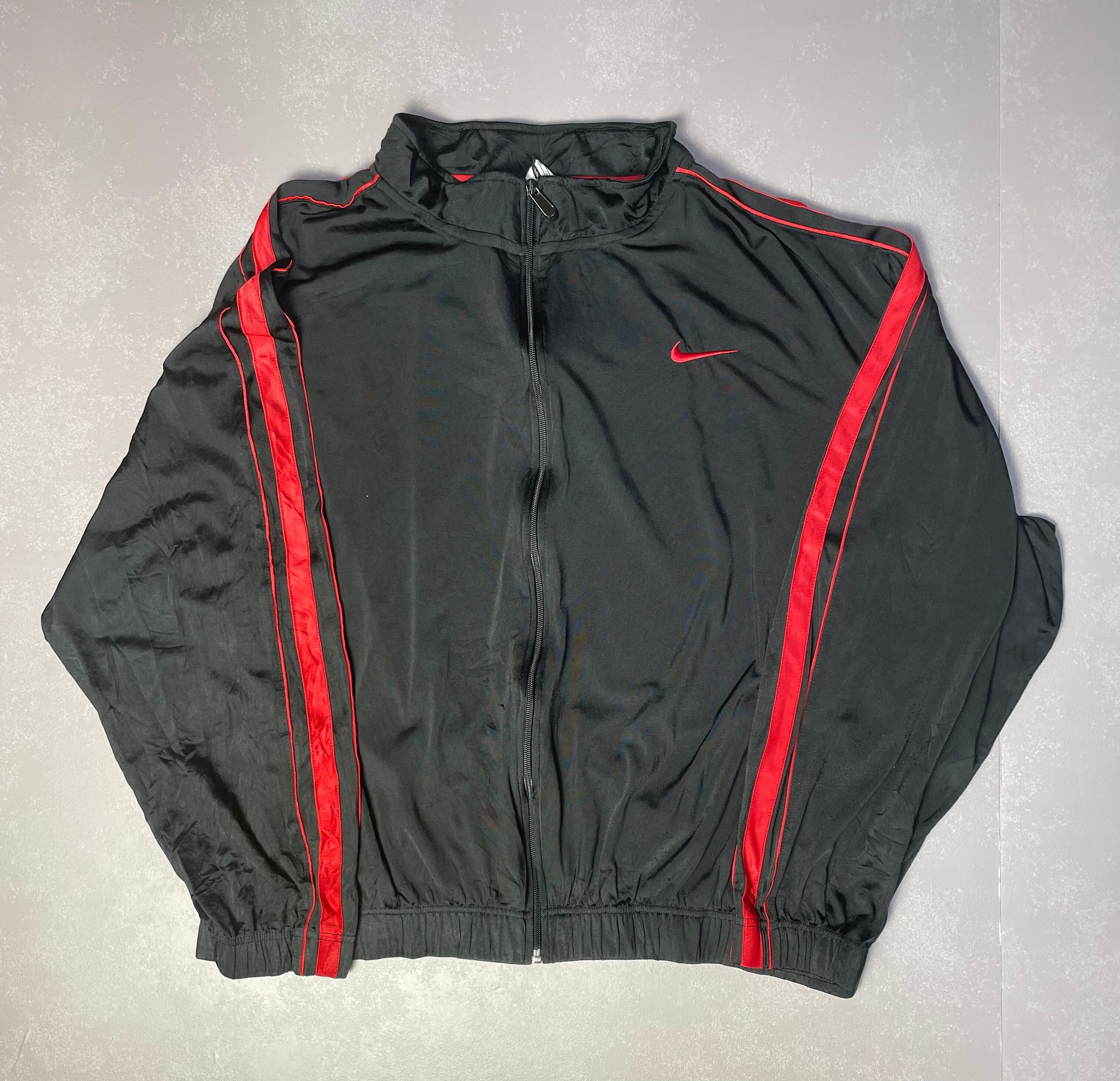 タイ製 NIKE ナイキ スウォッシュロゴ トラックジャケット メンズXXL 古着 ヴィンテージ ビンテージ 刺繍 ブラック 黒色【ジャージ・トラックジャケット】