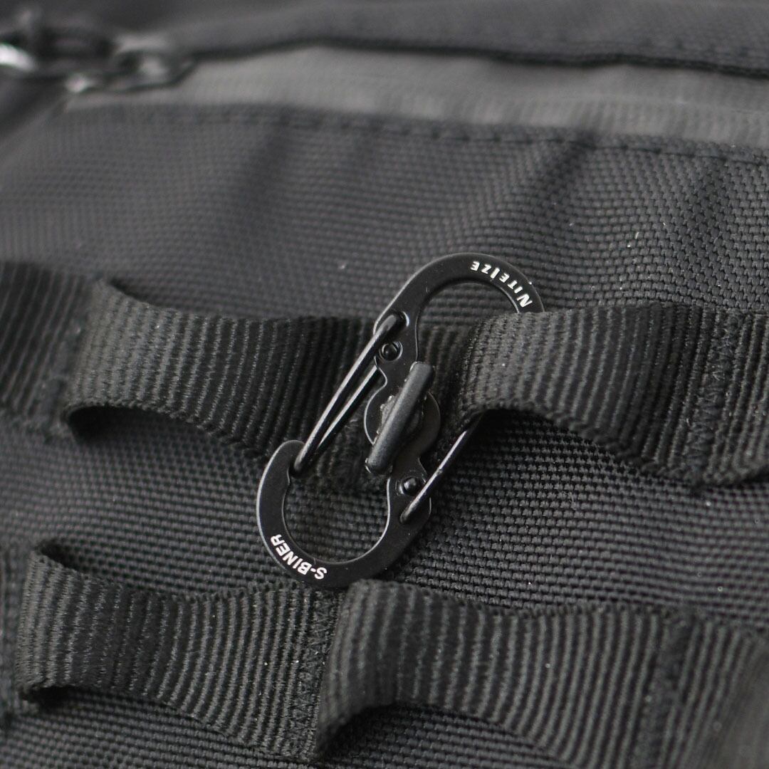 CMF OUTDOOR GARMENT [コムフィアウトドアガーメント] FANNY PACK