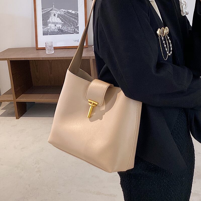 オータムウィンターショルダーバッグ 秋物 冬物 手作りハンドバック88027198639