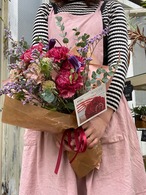 伊勢市内への配達■■母の日おまかせセレクトブーケ(伊勢市内配達用) Mサイズ