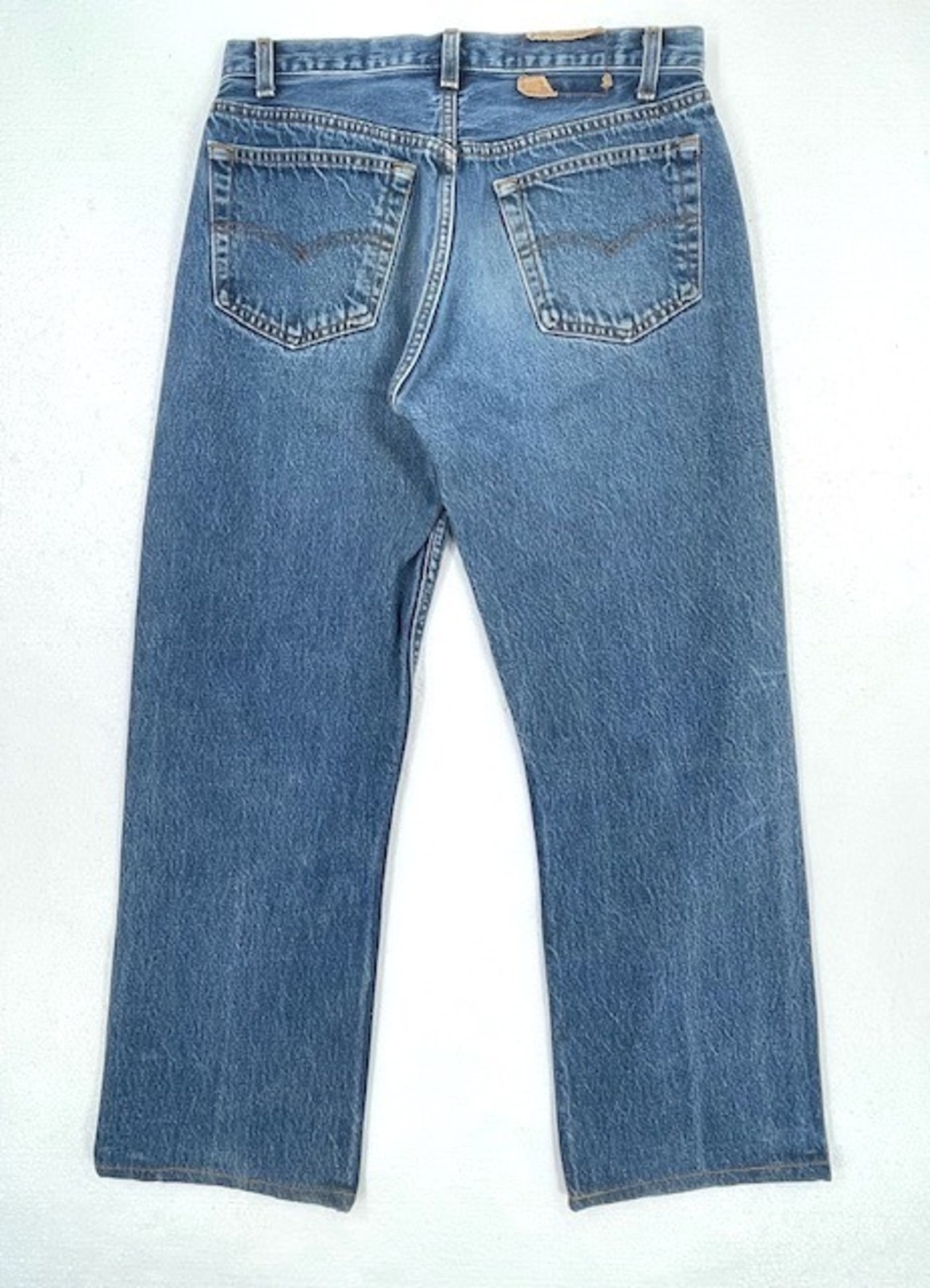 M-281  リーバイス501レギュラー古着 1990年代　米国製刻印515　  W77cm(ぐるり） 股下 65cm