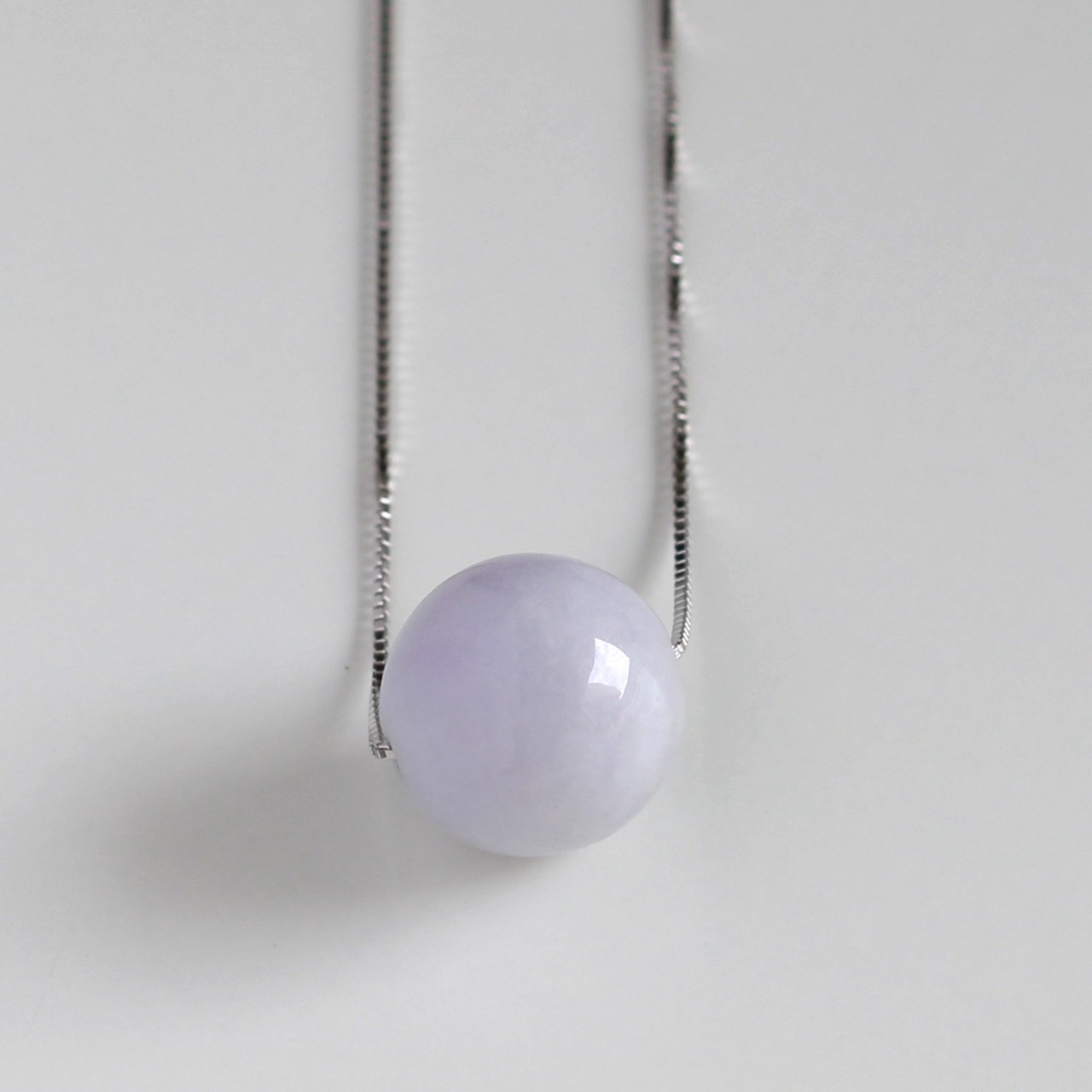 ラベンダー色で大人っぽく！翡翠一粒シルバーネックレス A貨翡翠 jd_ne1075