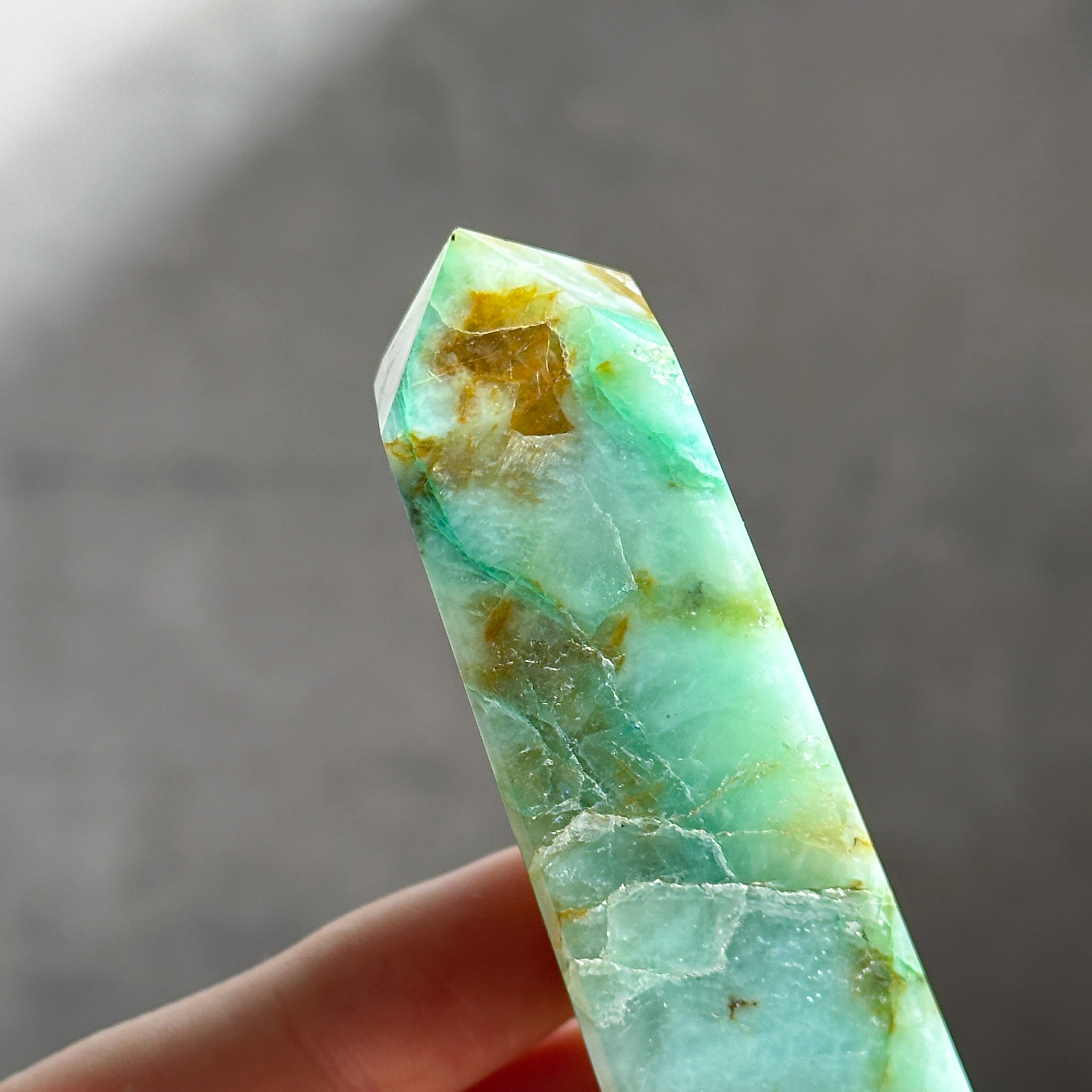 フェニックスストーン タワー型72◇ Phoenix Stone ◇天然石・鉱物