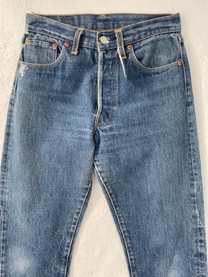 M-210   リーバイス Levis501レギュラー古着 1982年米国製刻印558 W70cm(ぐるり 股下 68cm