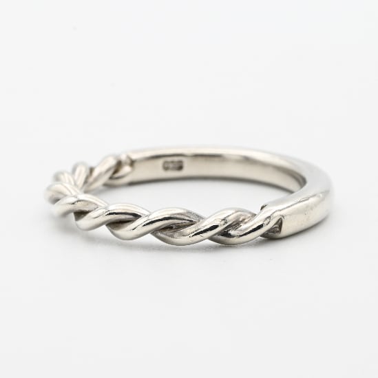 Fancy Twisted Top Minimum Design Ring #14.0 / Denmark