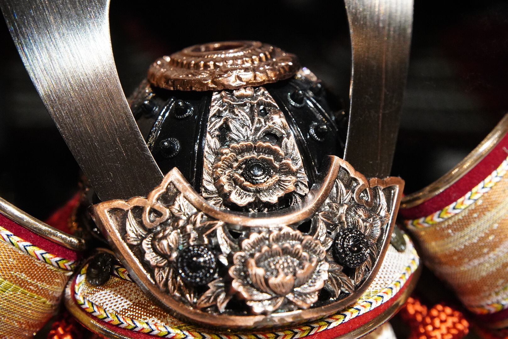 兜 豪華な金属製 東玉〉御兜飾り〔104〕 | NAGANOYA ONLINESHOP