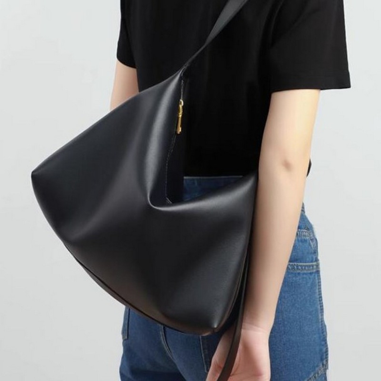 シングルショルダーバッグ W10169