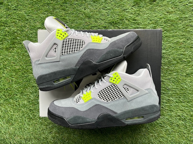 NIKE AIR JORDAN 4 RETRO VOLT CT5342-007 27.5cm 56157