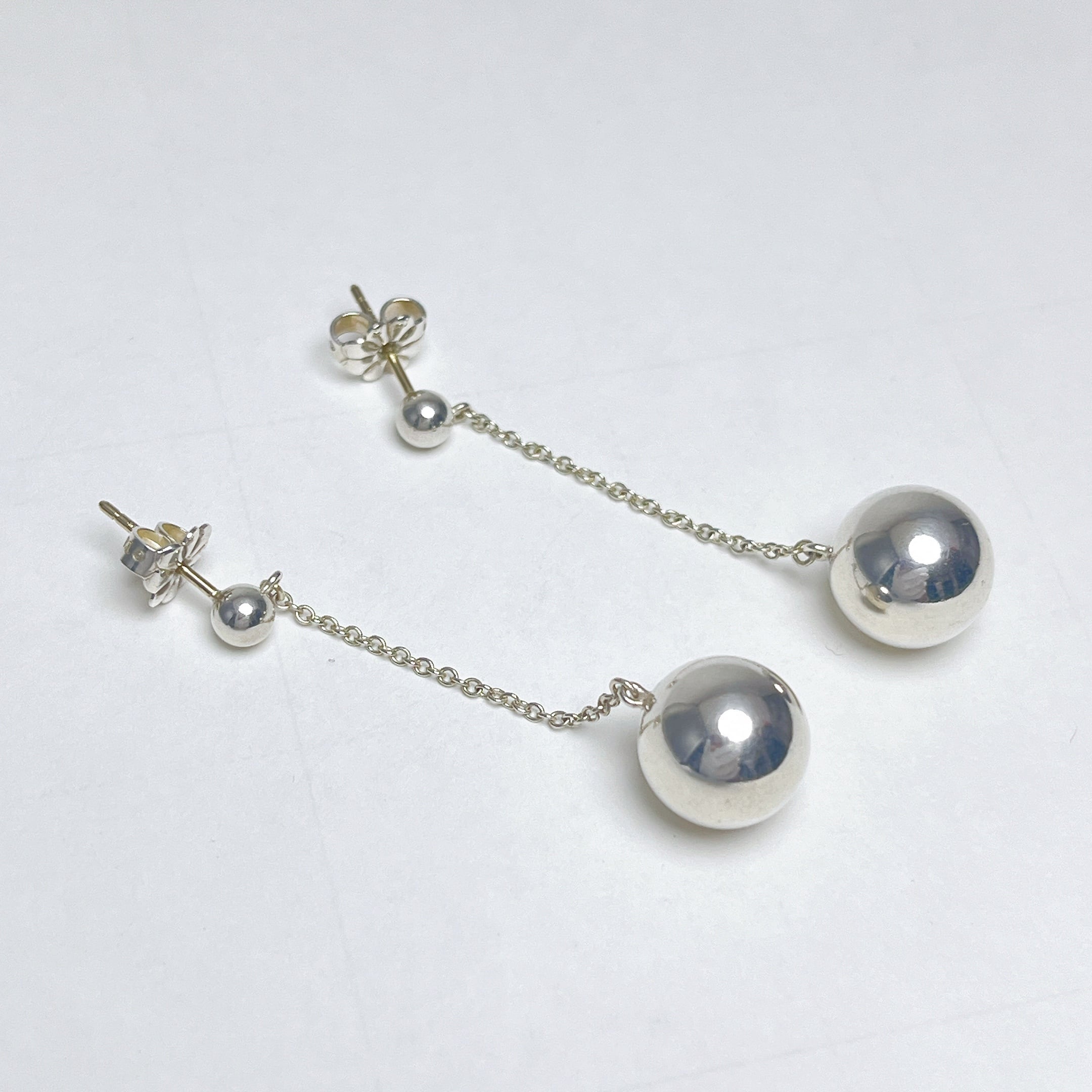 ティファニー ハードウェア ボール チェーン ピアス 925 【公式通販】