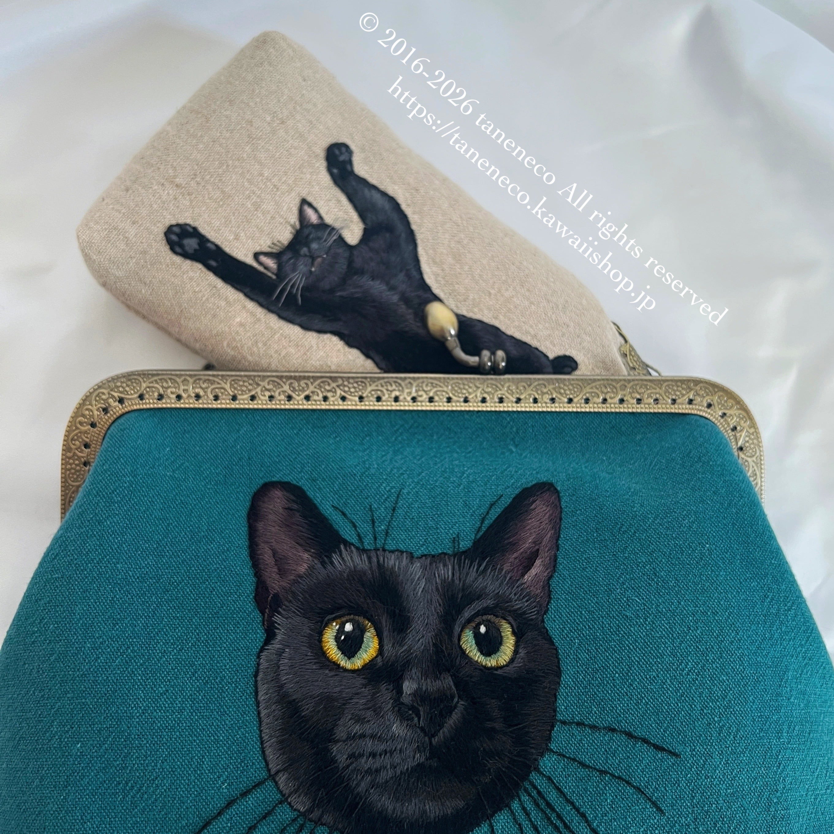 taneneco手刺繍『Gatto Nero ‐黒猫‐』がま口ポシェット | Taneneco Shop