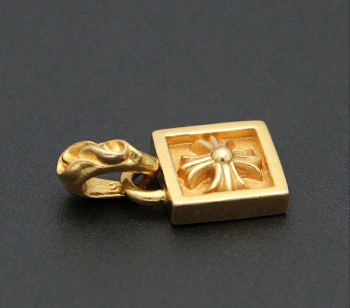 CHROME HEARTS クロムハーツ 22k CHプラス フレームドチャーム CHROME HEARTS クロムハーツ 22k CHプラス フレームドチャーム