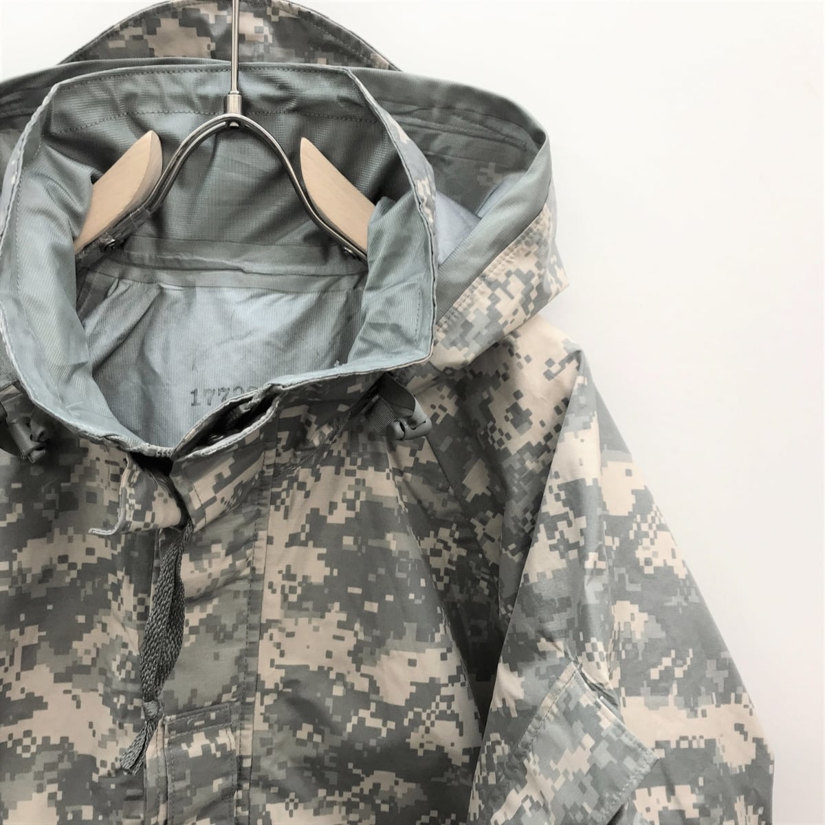 [SALE]11/25迄　期間限定価格　U.S.ARMY 米軍 ECWCS GENⅡ GORE-TEX 表記なし LEVEL6  PARKA，ゴアテックス パーカー X-LARGE-LONG