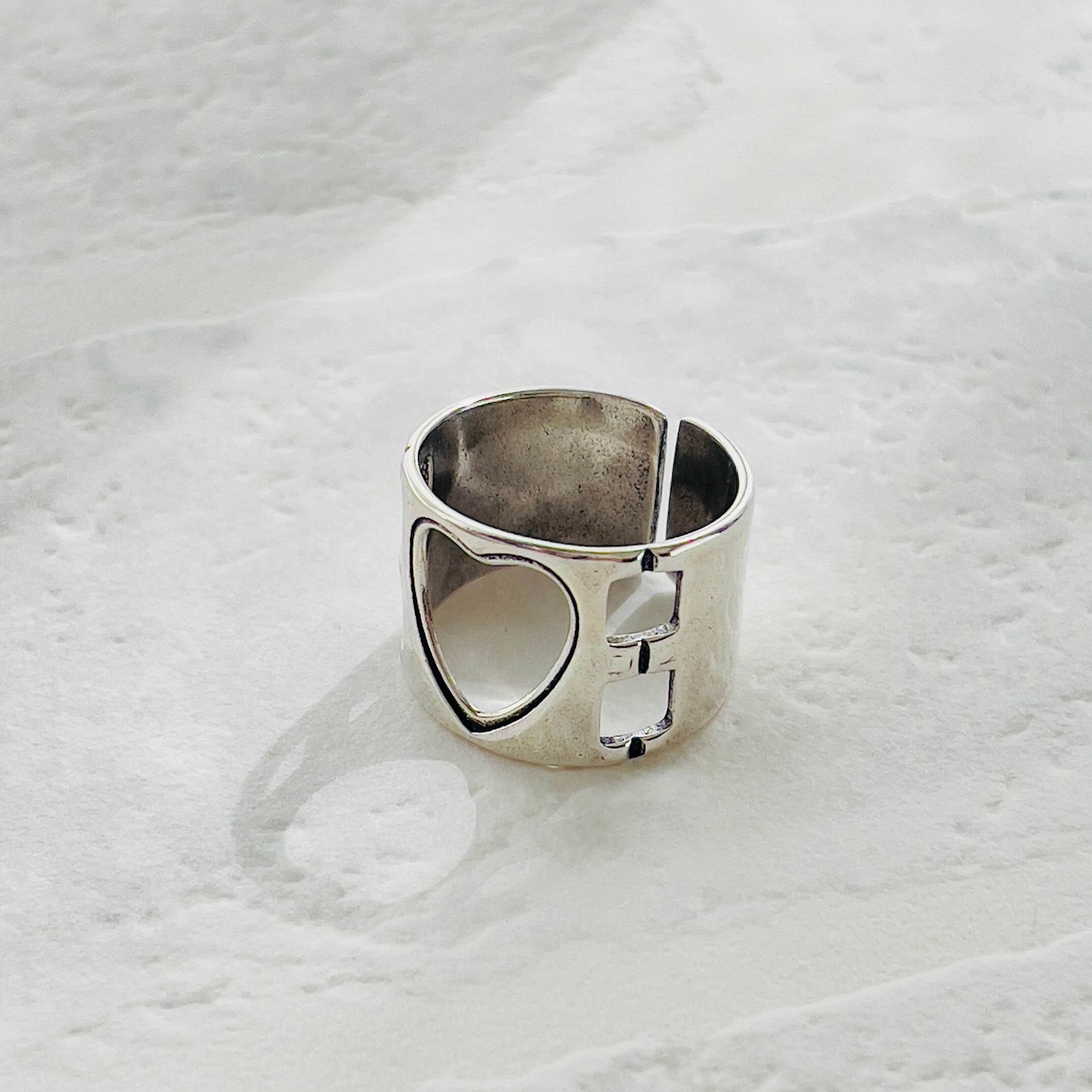 プチプラ!Vintage like open Heart ring.ヴィンテージライク オープン
