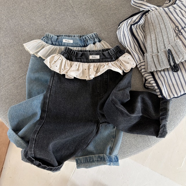 フリル付きデニムパンツ（2色展開）ADBB｜ボトムス パンツ｜幼稚園 保育園 小学生｜通園 通学 普段着｜韓国子供服｜女の子｜80-130cm｜2026秋服 ［取寄］