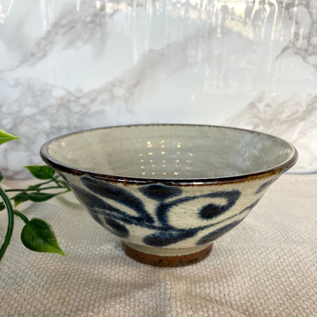 琉球るり唐草　茶碗 15cm　和食器　やちむん風【日本製】