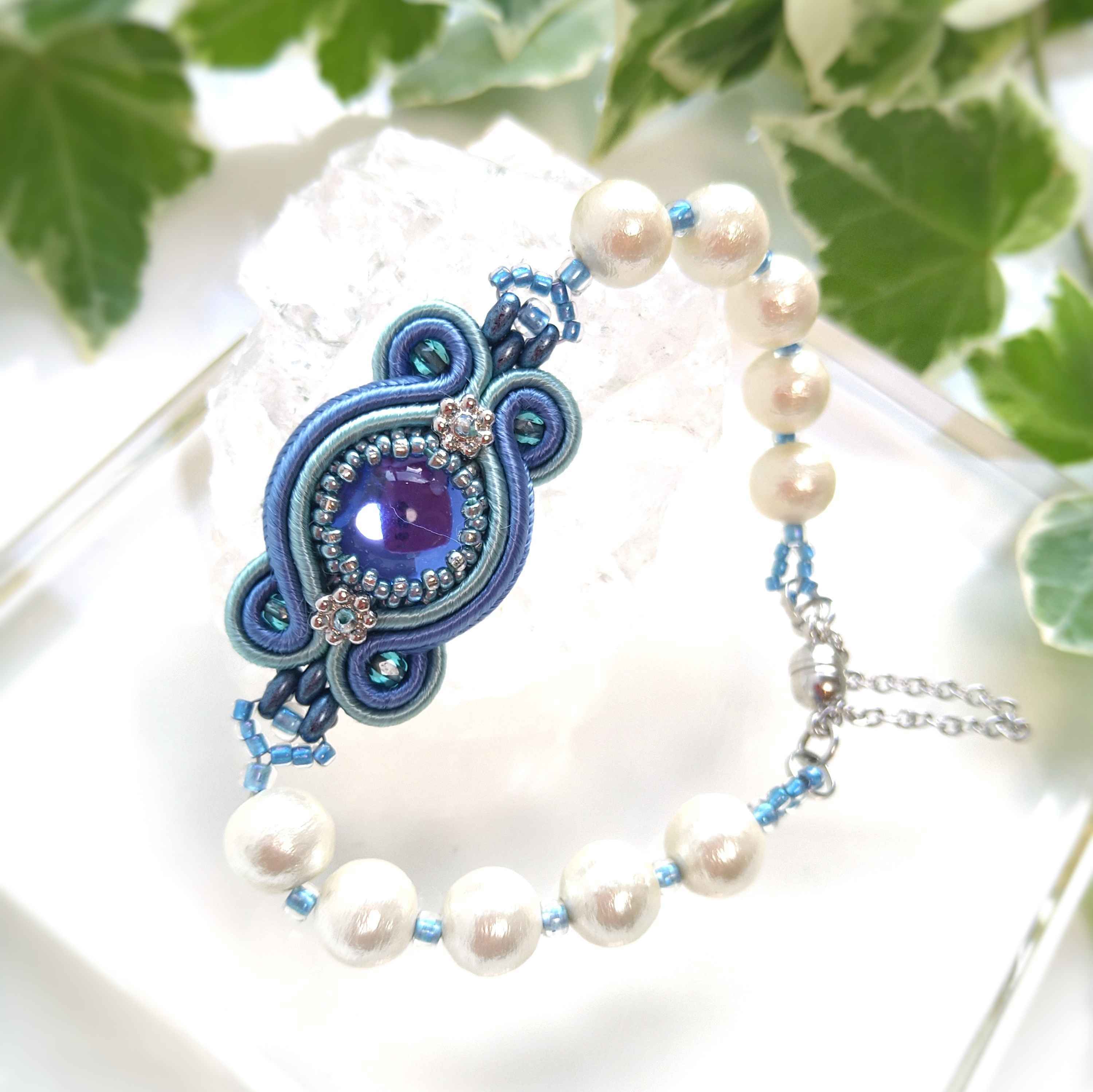 【ブレスレット】脱着ストレスフリー!深海と泡が人魚のジュエリーのようなソウタシエのブレスレット 池内章子先生作