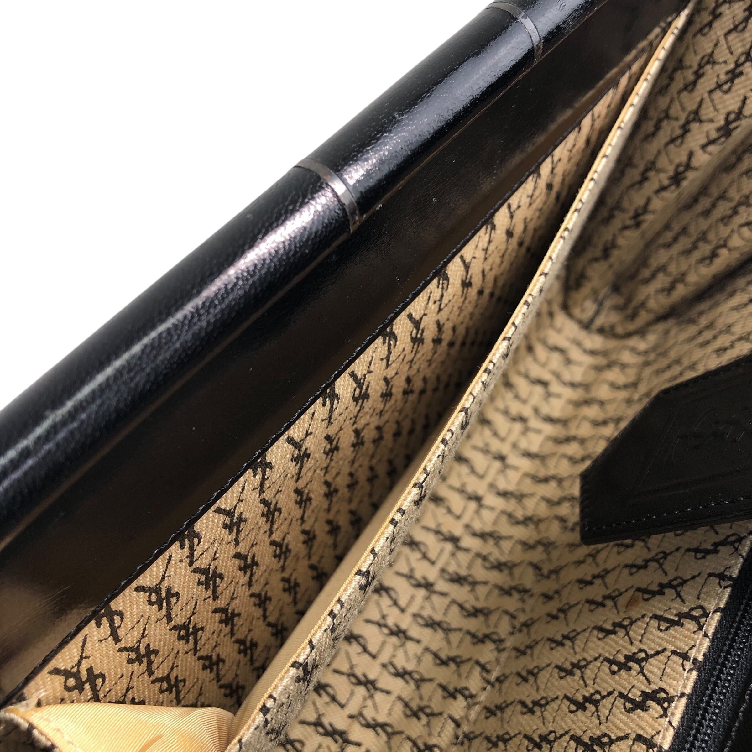 Yves Saint Laurent イヴ・サンローラン クラッチバッグ ブラック YSL