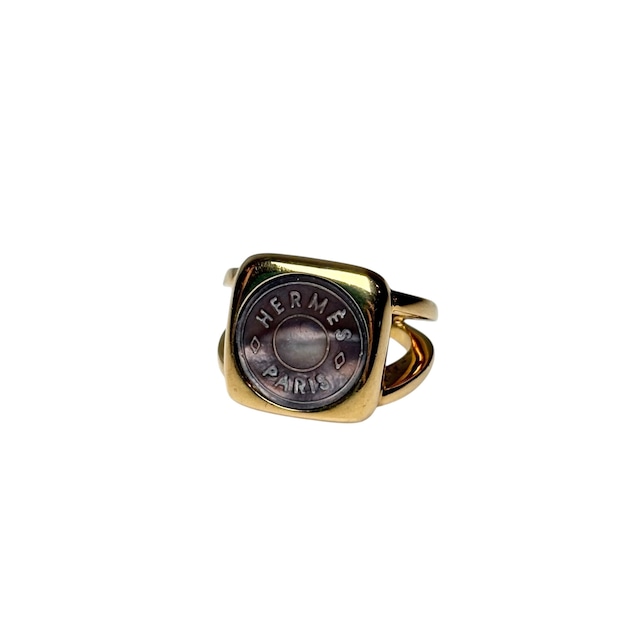 vintage HERMES gold metal shell ring “Sellier”