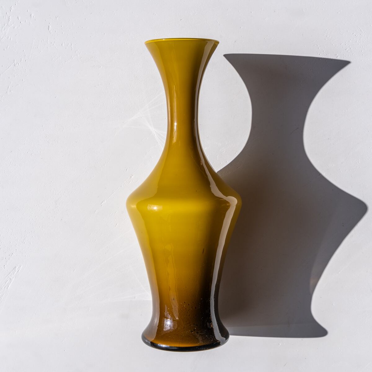 Milky Khaki Vase