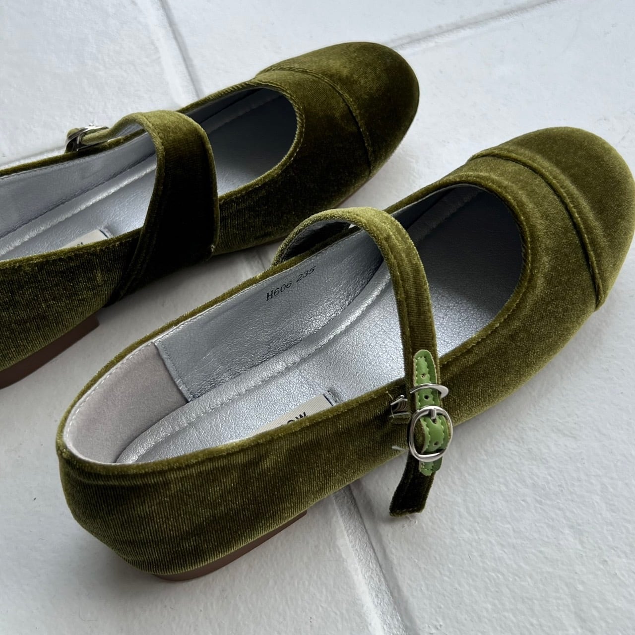 カラバリストラップバレエシューズ_LN02734 | lanan(ラナン)