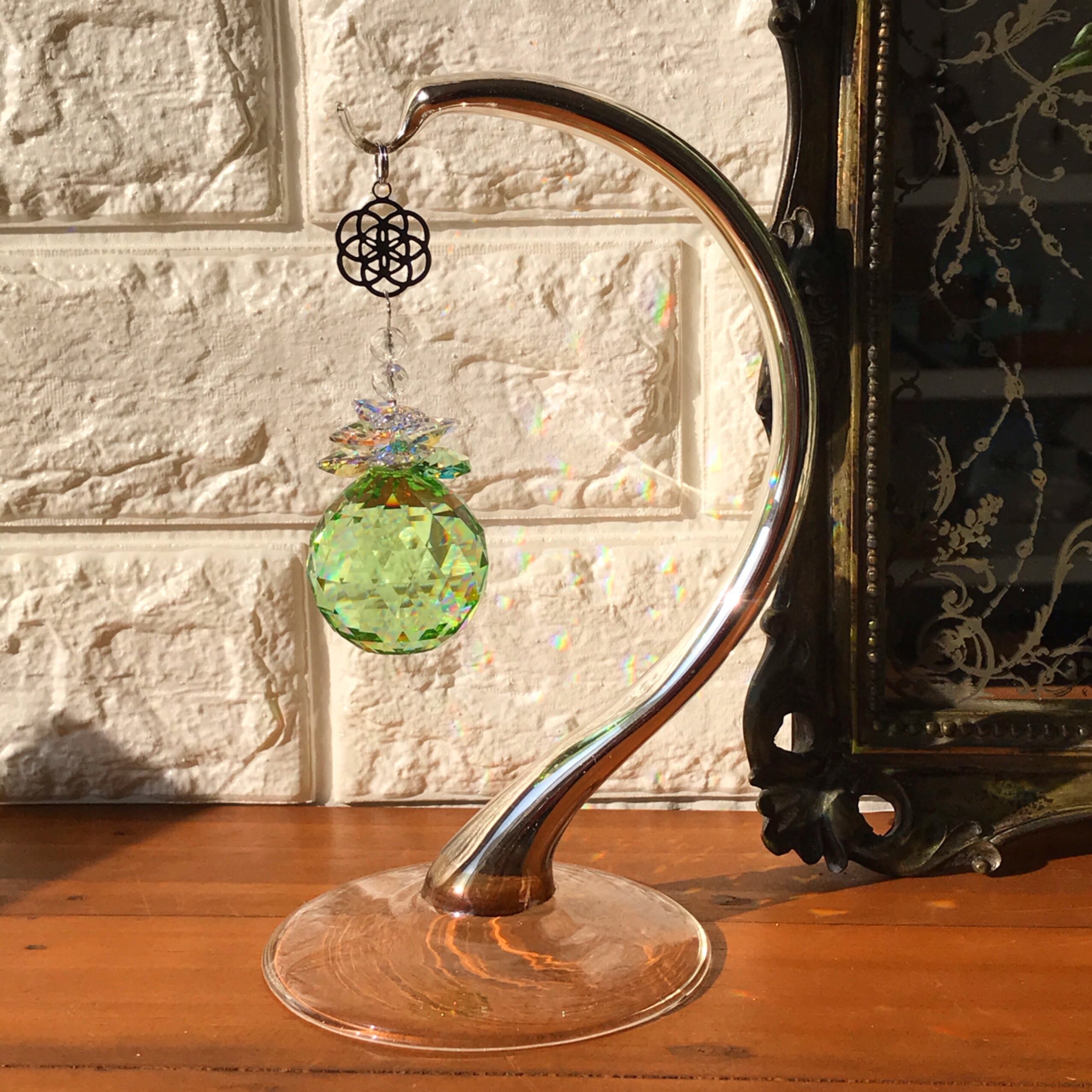 春色ペリドット シードオブライフ スタンドサン キャッチャー スワロフスキー サンキャッチャー ギフト Rafastone