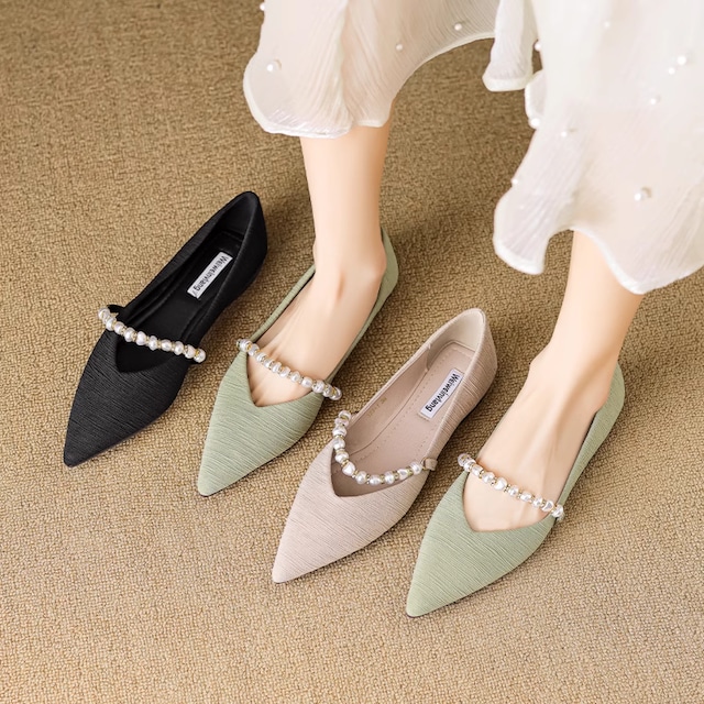 POINTED PEARL STRAP PUMPS　22.0-26.5㎝