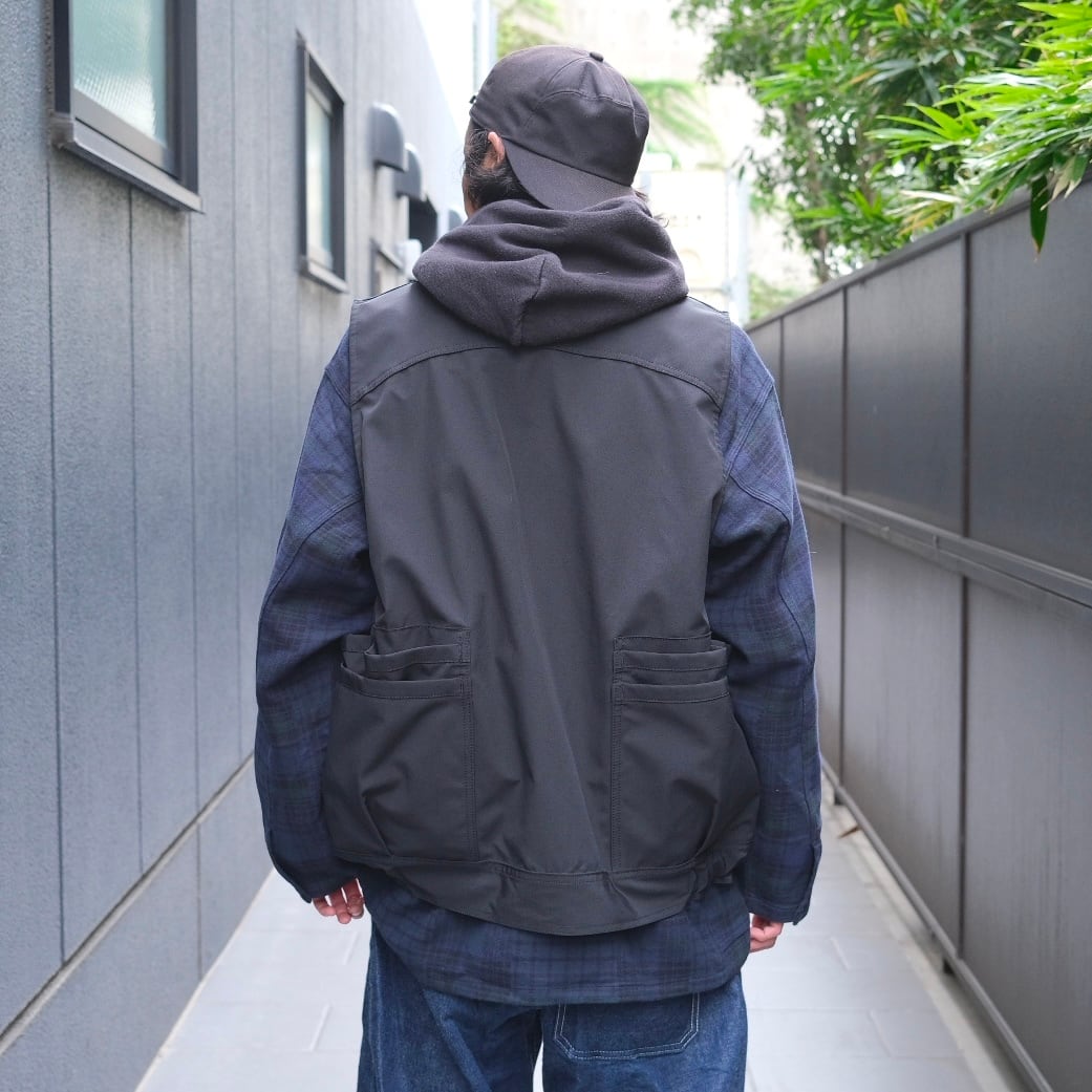SASSAFRAS(ササフラス) Overgrown Hiker Vest-Black-(SF-252273) | Signs