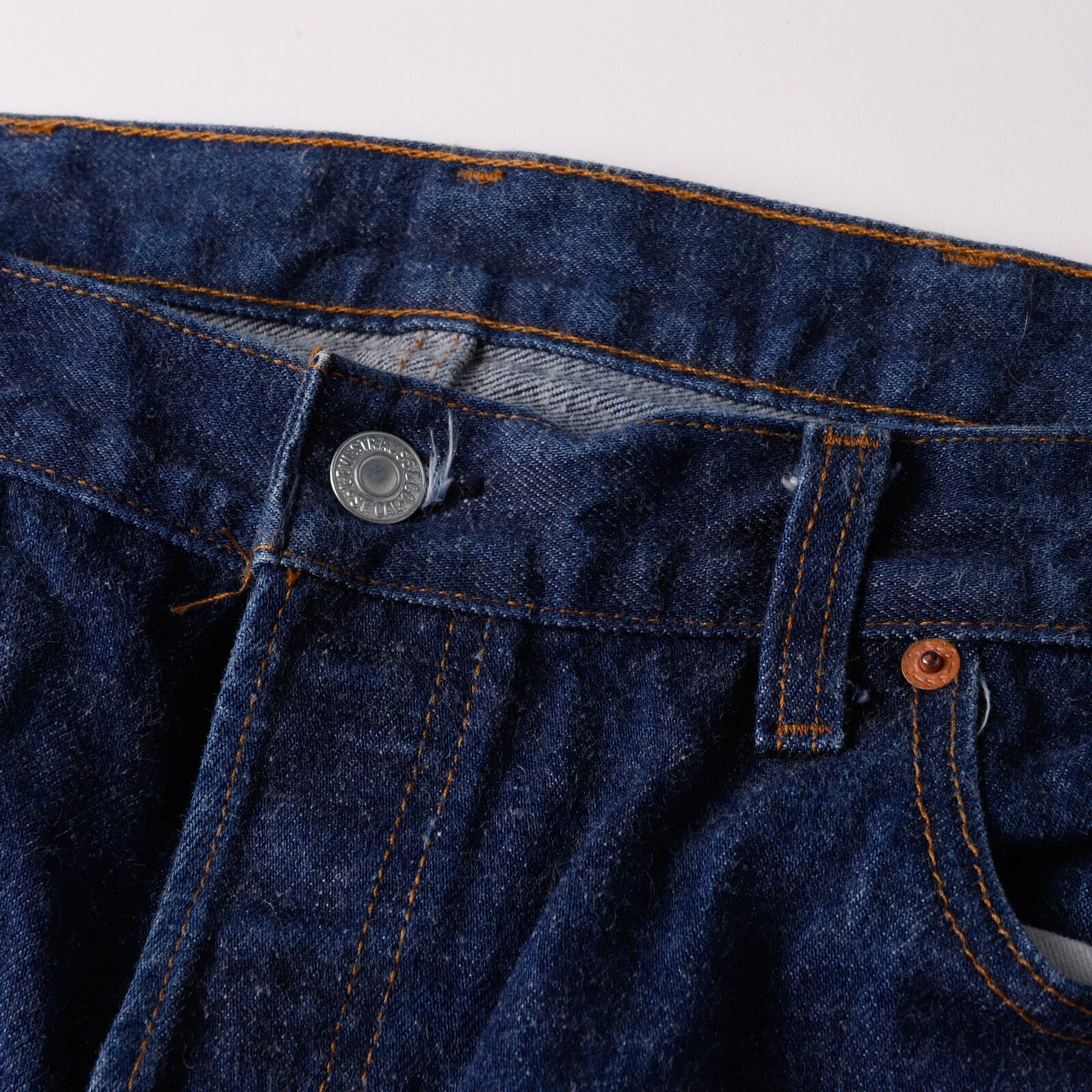 濃紺】80s Vintage Levi's 501 W38 オリジナル 黒カン - デニム/ジーンズ