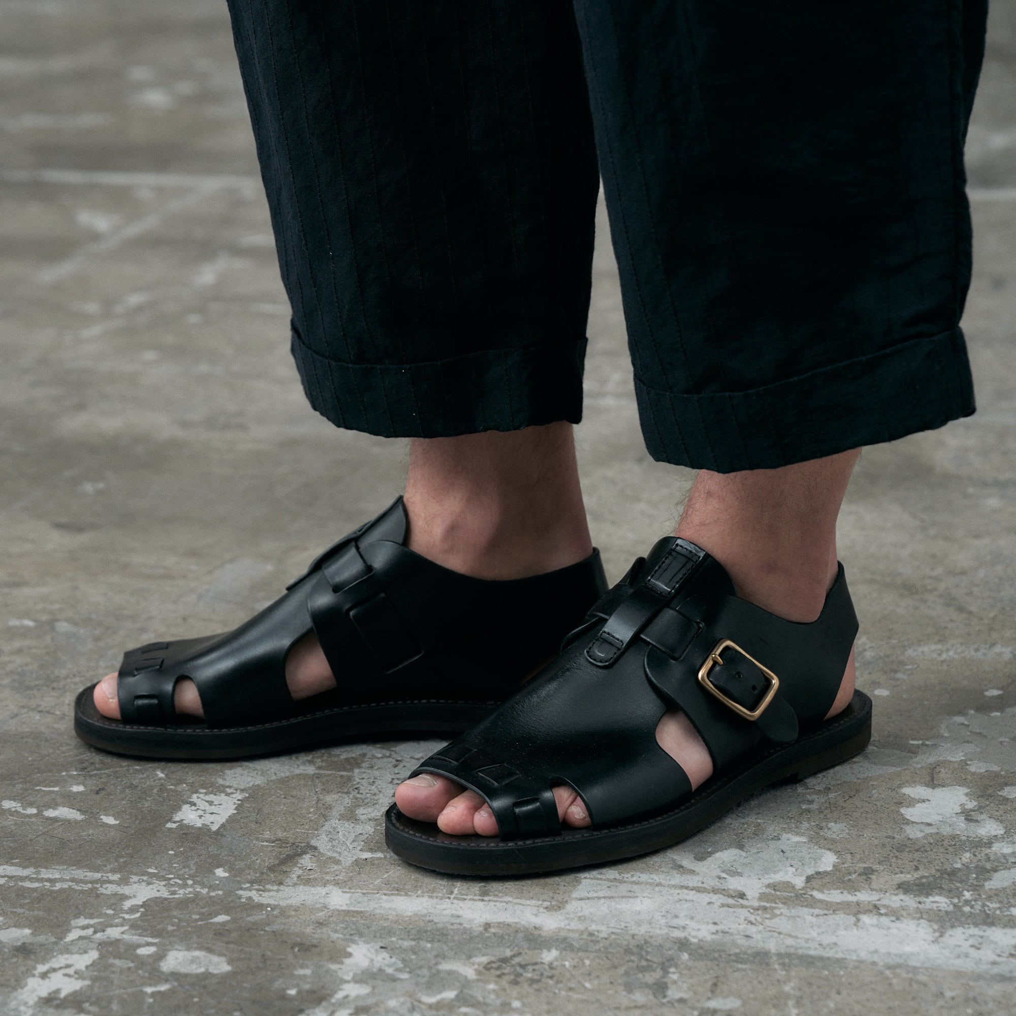 sus-sous belted sandals レザーサンダル belted sandals (black brown) | SUS-SOUS