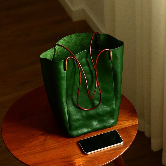 cowhide leather bucket shoulder bag(2color)<b3225>